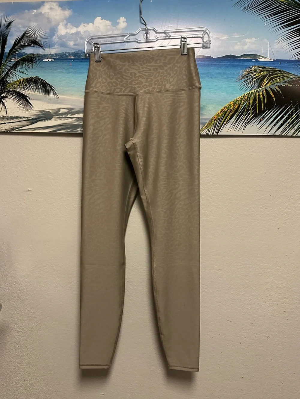 $140 ALO Airlift High-Waist Leopard Leggings Tan Animal Print Hi-Rise Size Small